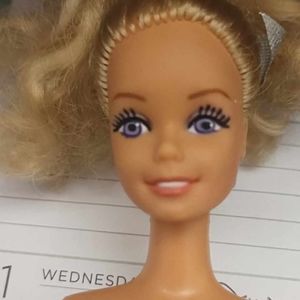 1981 Vintage Crystal Barbie with vintage outfit